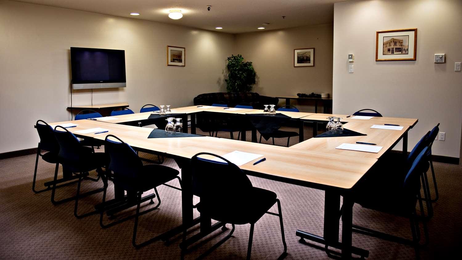 Prestige Hudson Bay Lodge & Conference Centre, Worldhotels Crafted Collection スミザーズ エクステリア 写真